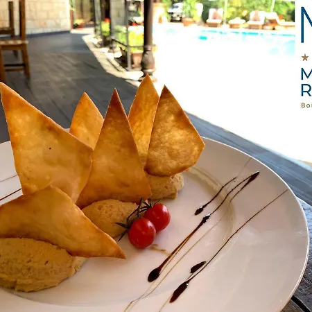 فندق ماريا ريفاس