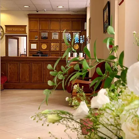 Hotell Maria Revas Slăntjev Brjag