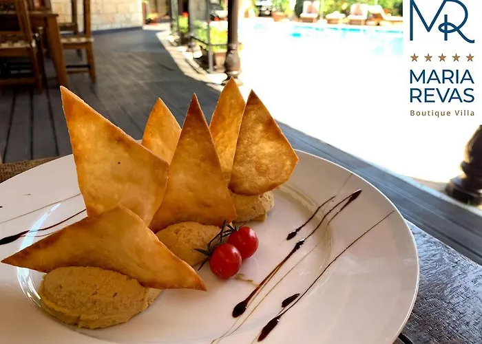 Отель Maria Revas