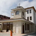 Maria Revas Hotel