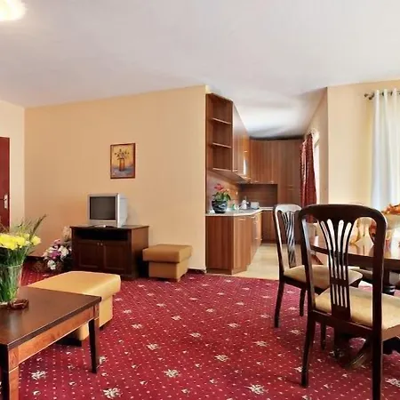 Maria Revas Otel