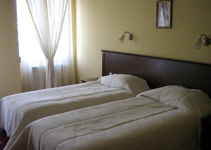 Maria Revas فندق